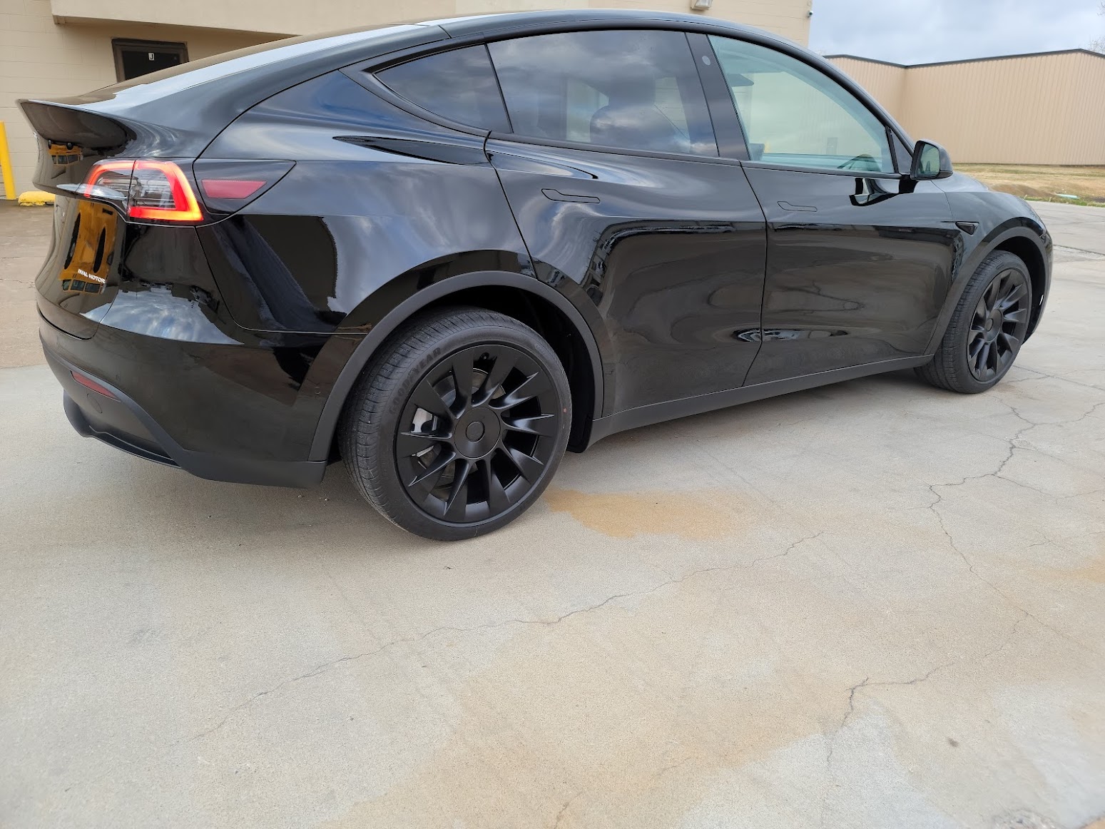 Vehicle detailed by SOS Clean Team — photo 1